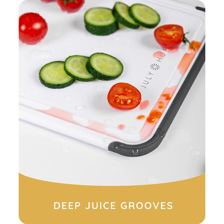 Plastic cutting clearance board with groove